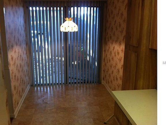 5th image of 2666 Barbados Dr