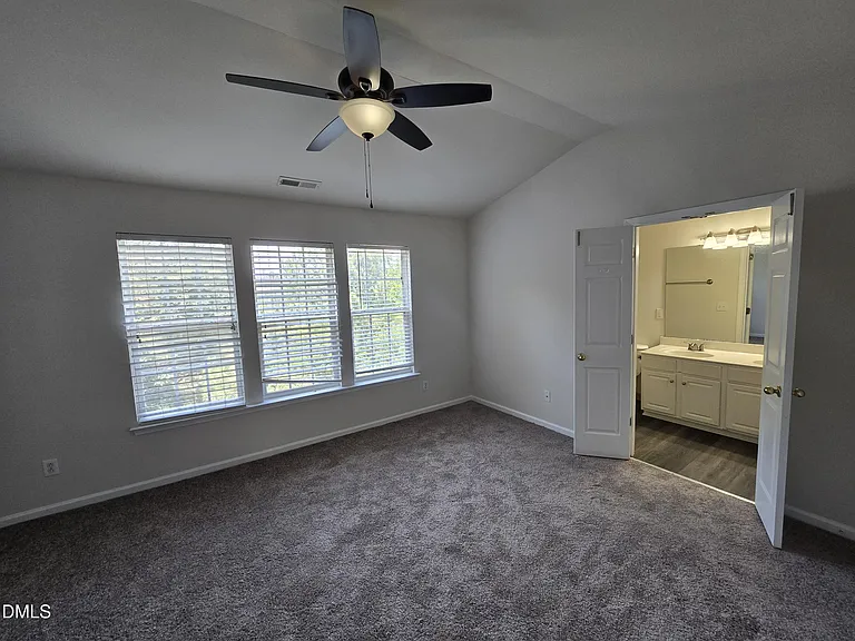 802 Sutter Gate Ln — Photo 20