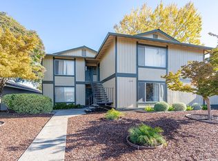6516 Country Club Dr #C, Rohnert Park, CA 94928