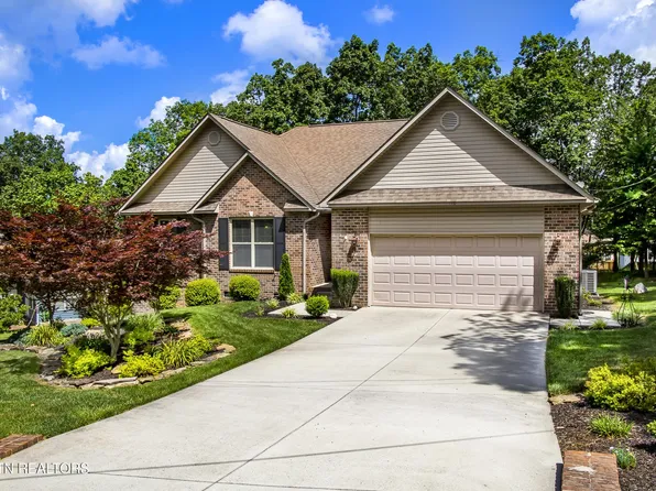 110 Lisa Ln, Fairfield Glade, TN 38558