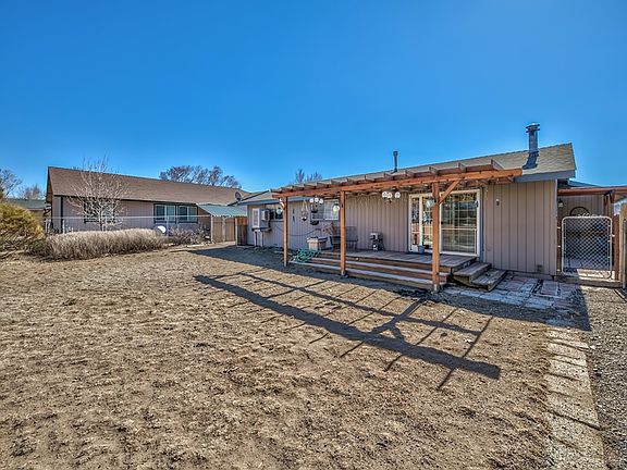 3rd image of 1240 Kingston Way