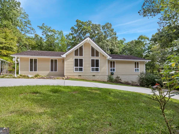 3071 White Rd NE, Conyers, GA 30012
