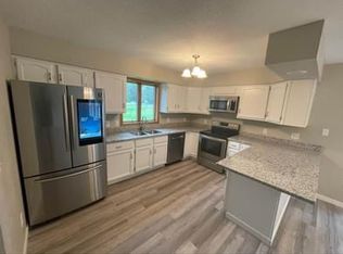 1917 Riverview Ln UNIT B, Somerset, WI 54025