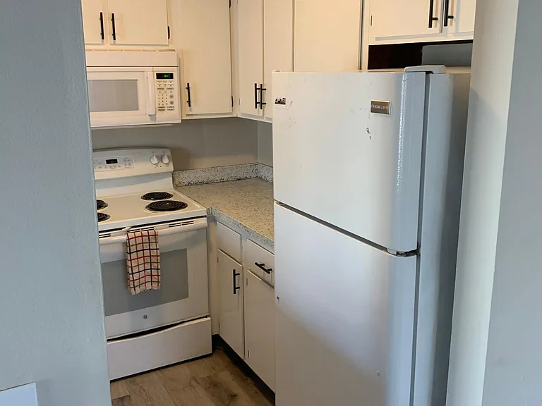 3329 Betty Ct #3329 — Photo 13