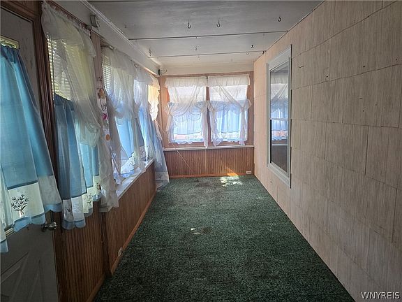 4th image of 133 79th St
