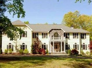 20 Bailey Blvd, East Greenwich, RI 02818