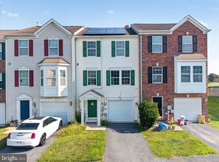 25 Desert Rose Way, Martinsburg, WV 25404