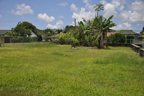 1st image of 221 Nalomeli Pl Lot 20-F
