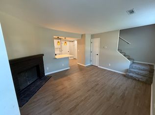 113 NW 64th St, Gladstone, MO 64118