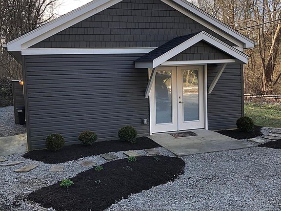 Front entry off driveway