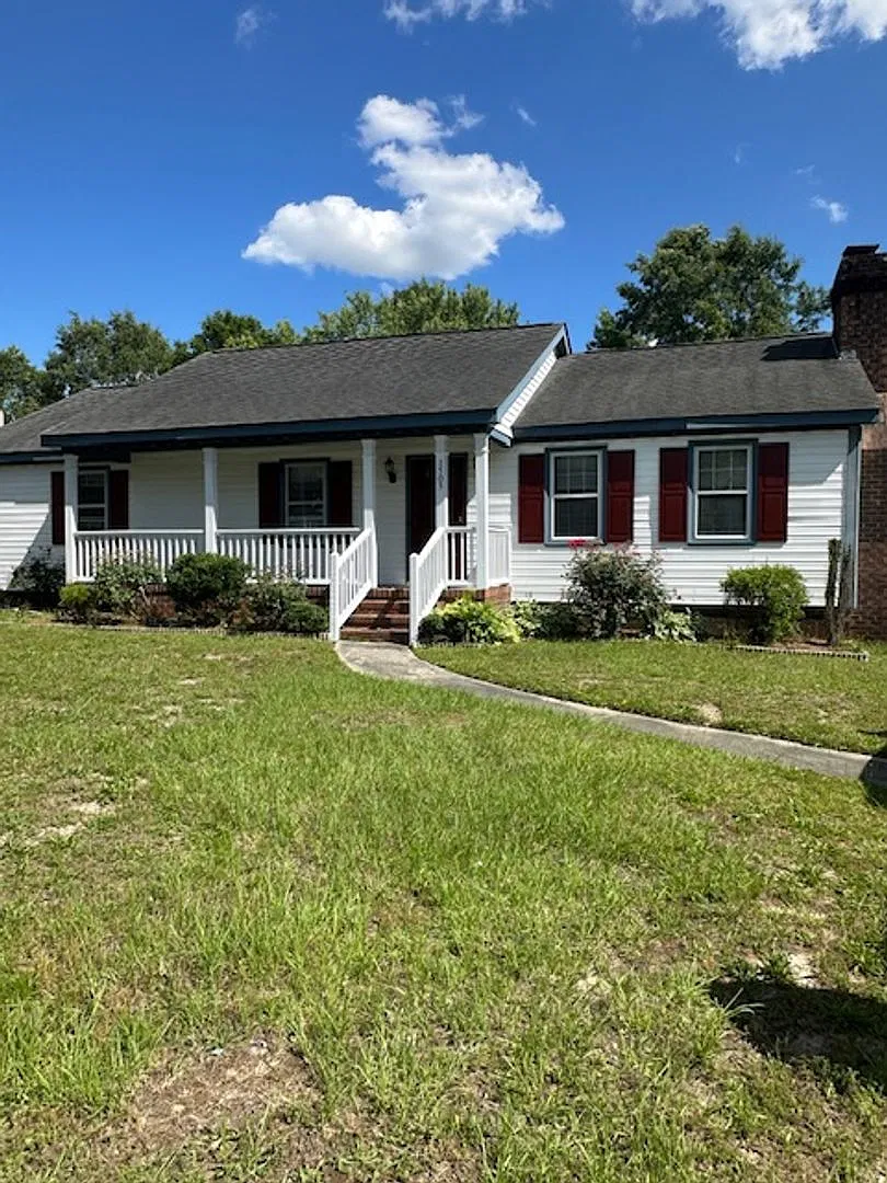 1505 Homestead Road — Photo 1