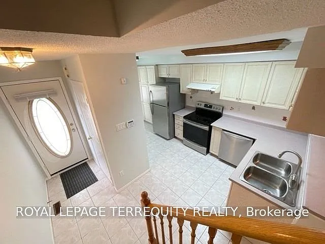 3 bed, $3,100 — Photo 3