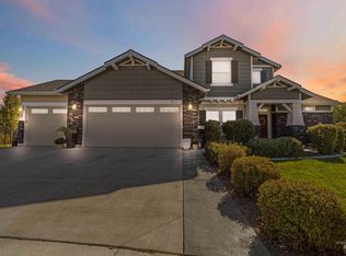 892 N Chastain Ln, Eagle, ID 83616