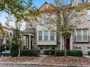 1035 E Paces Ln NE, Atlanta, GA 30326