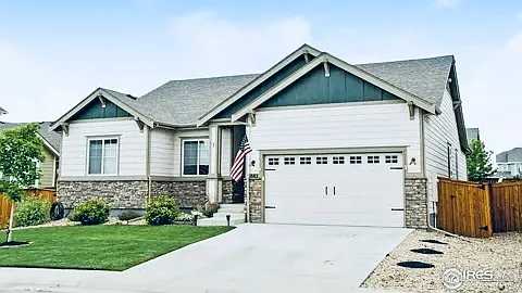 882 Jenny Ln — Photo 12