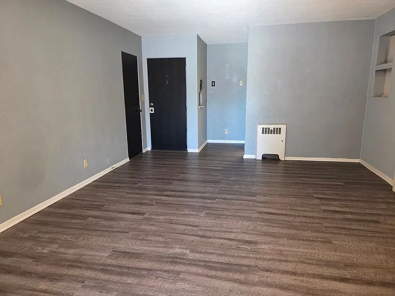 101 W Willow Dr — Photo 16