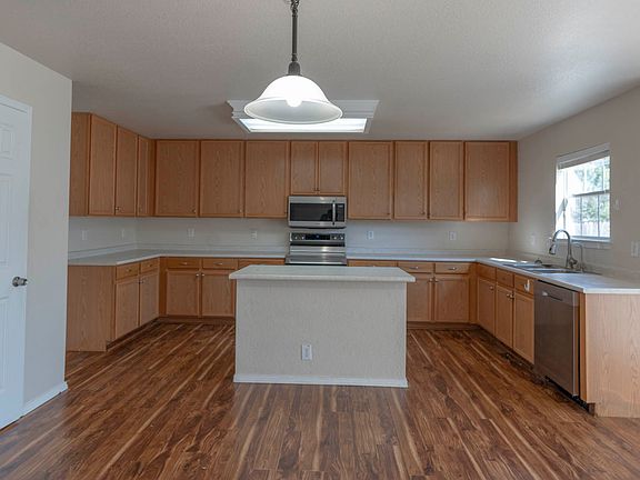 4th image of 424 Copper Hill Dr