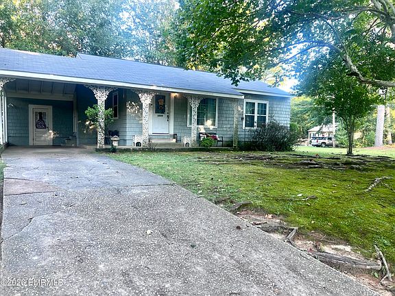 3rd image of 3504 36th Ave