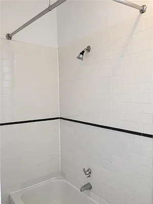 Rented by Platinum Properties | media 38