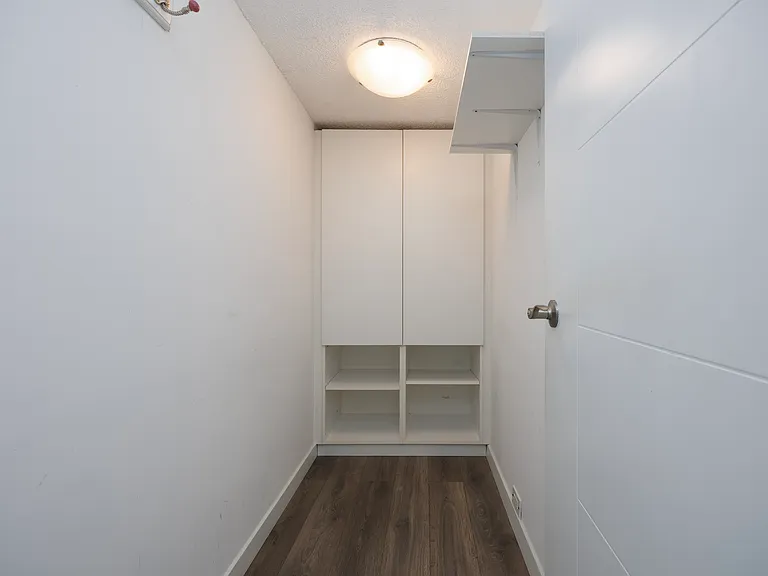 2024 Fullerton Ave #2006 — Photo 2