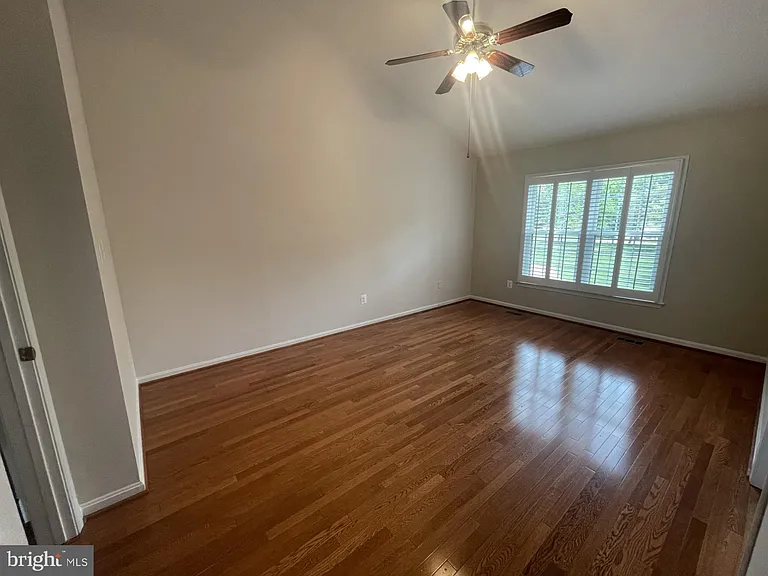 8845 Eagle Rock Ln — Photo 18