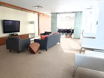 Rented by R New York