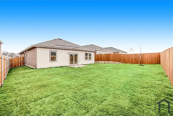 761 Richmond Dr — Photo 31