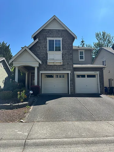 630 Kitsap Ave NE Photo 1