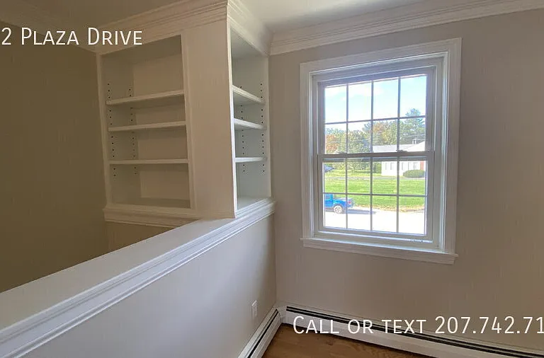 312 Plaza Dr — Photo 11