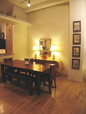 Sold by Flat Iron Real Estate | media 11