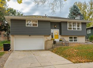 526 Zumbro Dr NW, Rochester, MN 55901