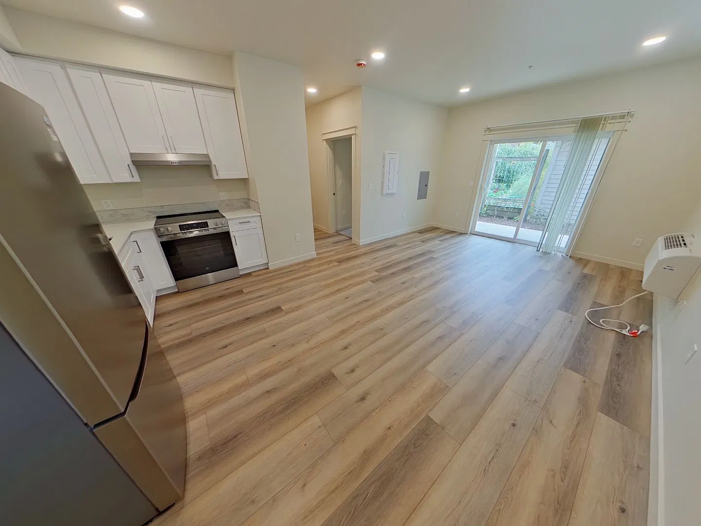 Lincoln Street Apartments — Photo 3
