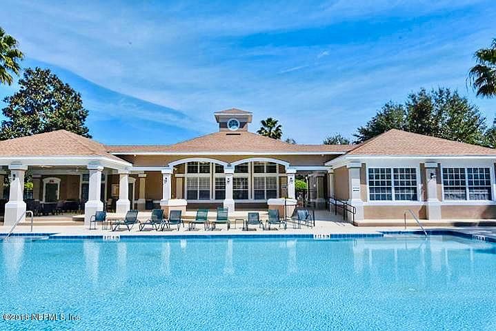 Club house pool