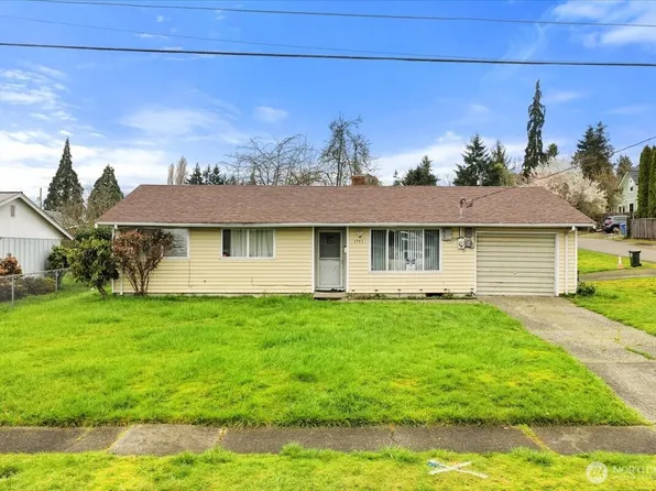 1751 S 43rd Street, Tacoma, WA 98418