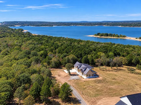 62 Dixie Rdg, Eufaula, OK 74432