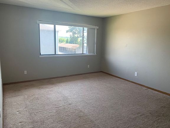 3rd image of 960 Boston Way APT A3