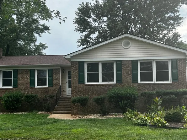 634 Lancer Ct NW, Concord, NC 28027