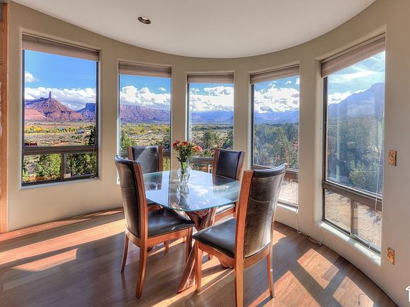 4th image of 276 W Rimshadow Ln #24