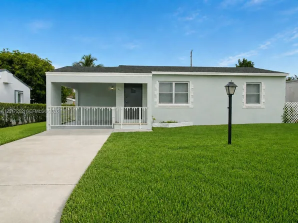 831 El Prado, West Palm Beach, FL 33405