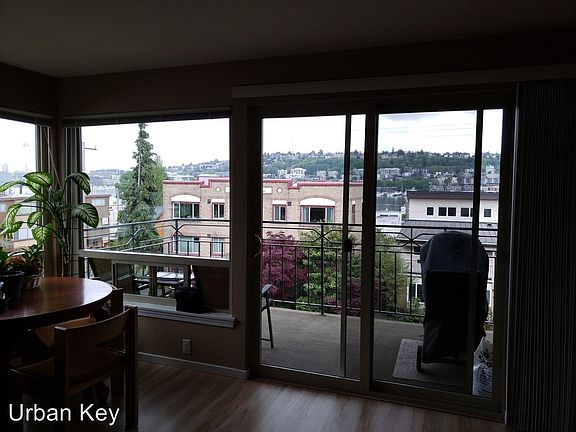 3rd image of 2210 Yale Ave E APT 301