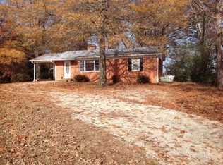 137 Woods Ln, Mc Kenzie, TN 38201