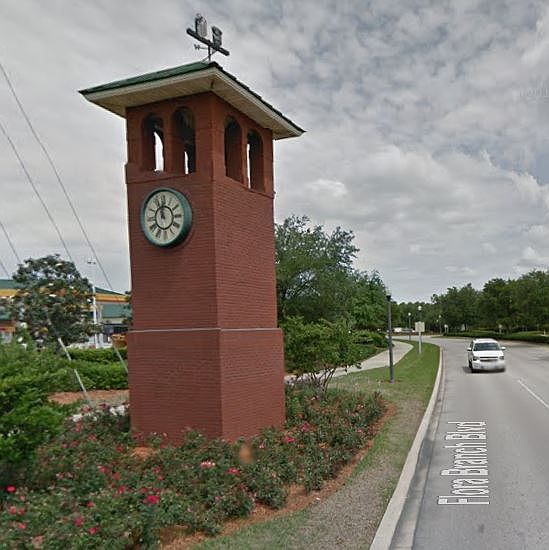 1st image of 812 Peppervine Ave