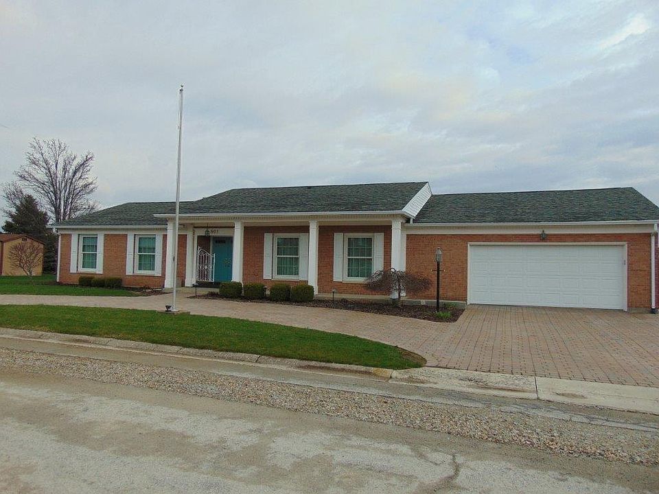 1st image of 801 Dorothy Ln