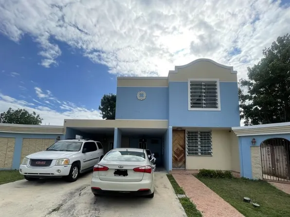Urb Brisas Del Prado Calle Zorzal #H-35, Santa Isabel, PR 00757