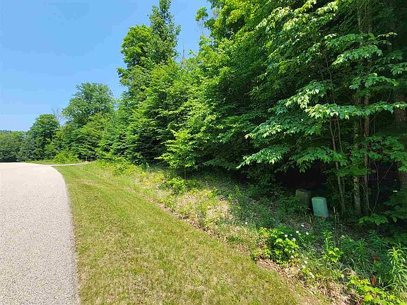 5th image of 6045 Trillium Woods Dr