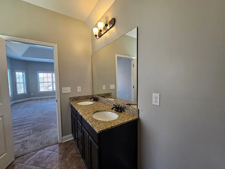 669 Pine Lilly Dr — Photo 14