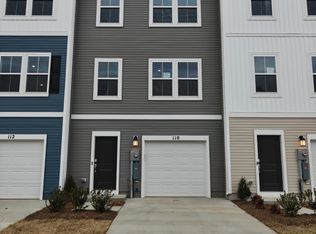 110 Kinkade Ct, Martinsburg, WV 25403