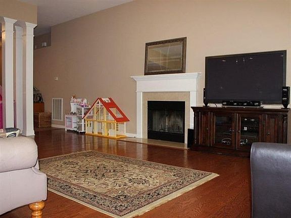 4th image of 269 Gleneagles Way