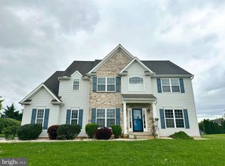 552 Soapstone Ln, York, PA 17404