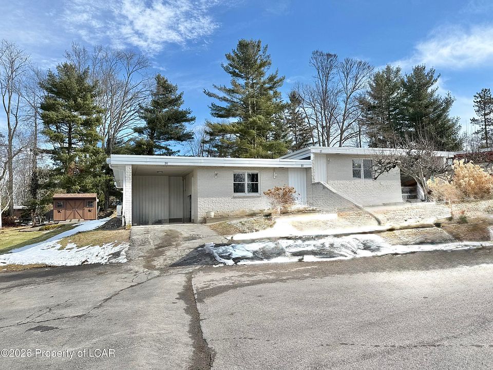 1st image of 59 Birch Hill Ln